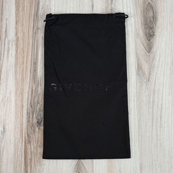 8.5” x 14.75” Givenchy Dustbag Dust Bag (Item# 0539) - Picture 1 of 4
